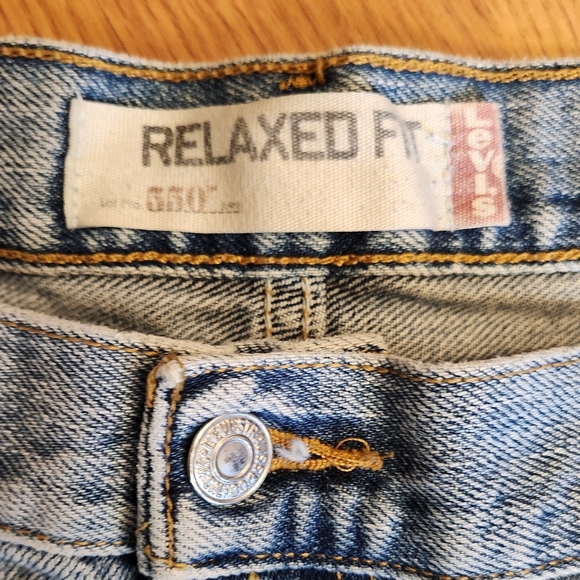 Vintage 80's Levi's 550 Red Tab Relaxed Fit Size 50x32 Denim Light Wash. - Picture 4 of 10